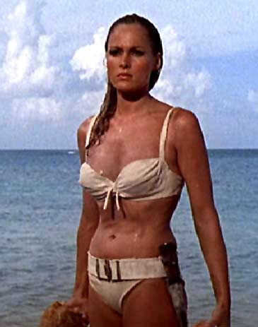 ursula andress
